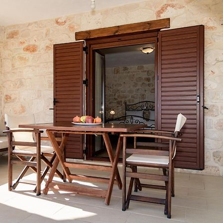 Villa Mare Studios Skinária Buitenkant foto