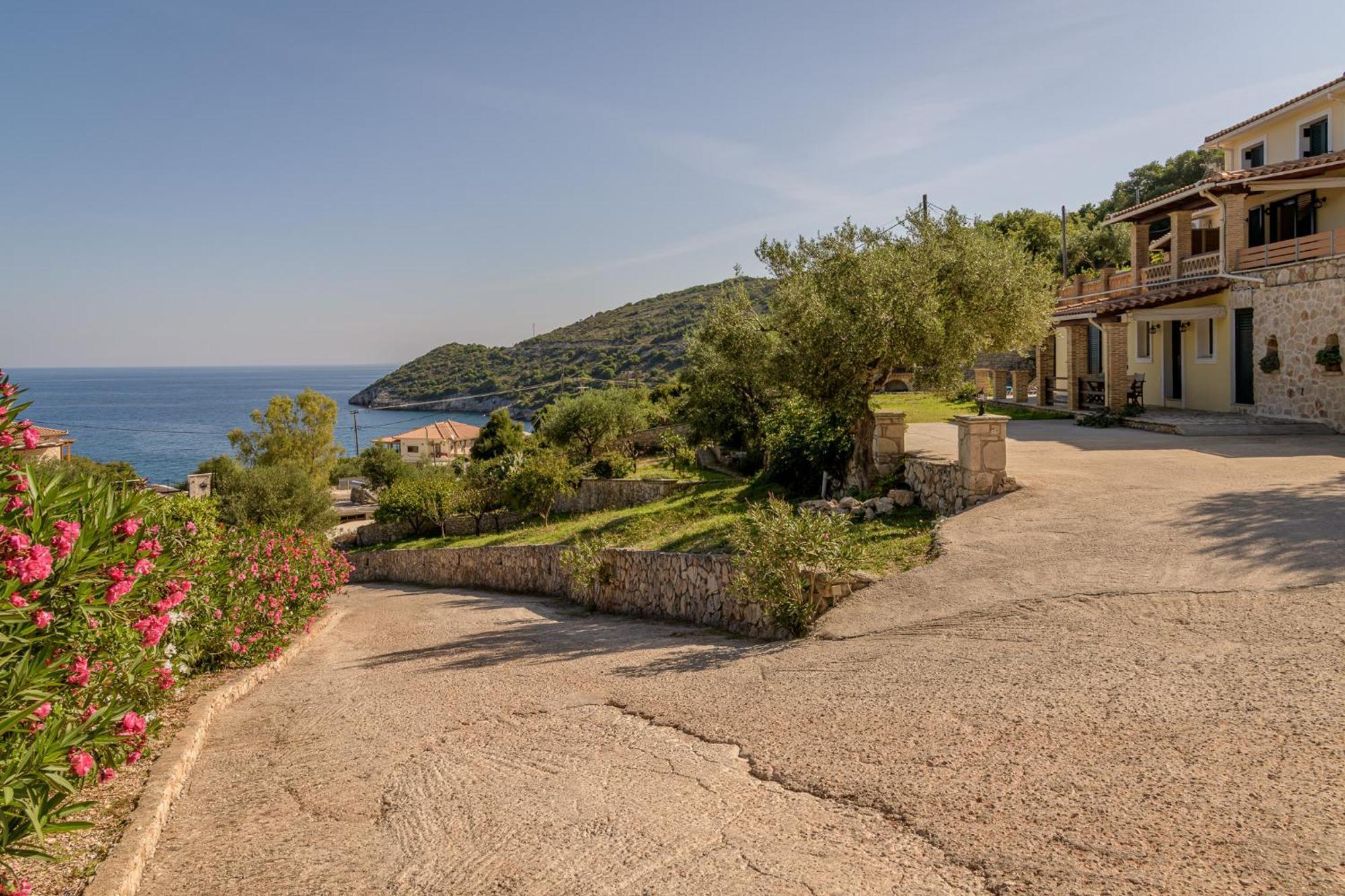 Villa Mare Studios Skinária Buitenkant foto