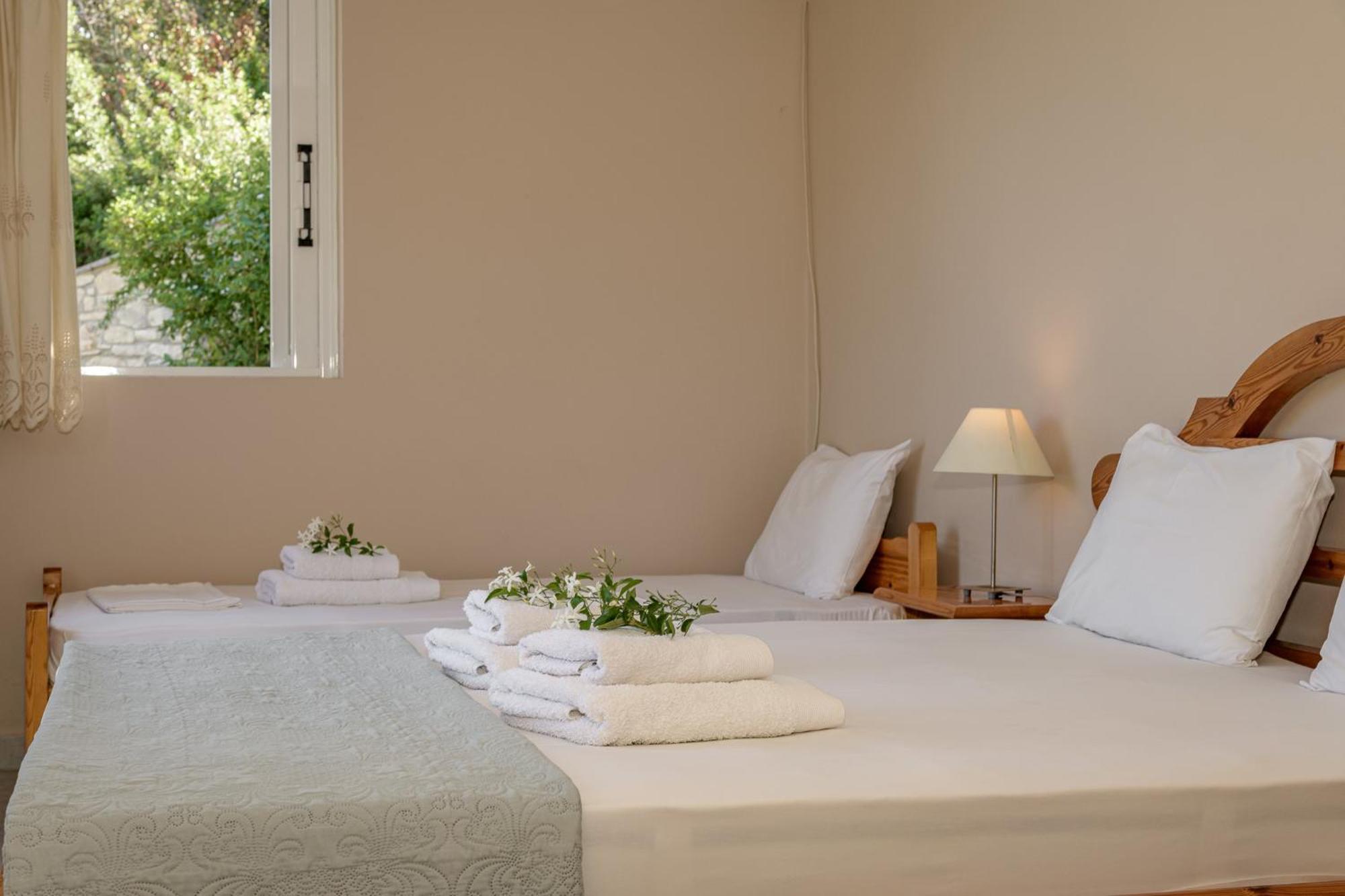 Villa Mare Studios Skinária Buitenkant foto